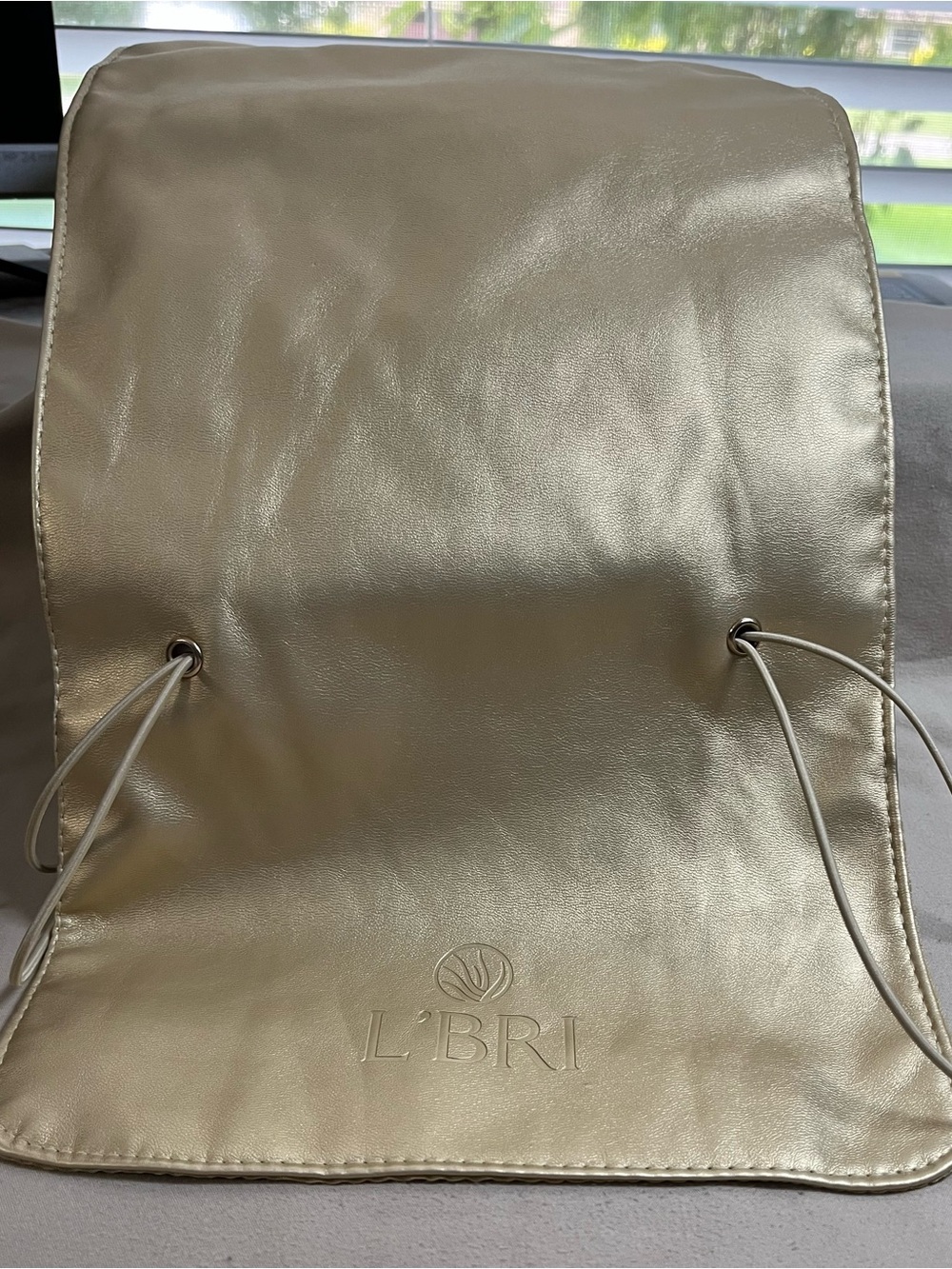 12 Piece The Creme Shop Bundle. 11 Creme Shop Items and a Travel Organizer. - Picture 2 of 16